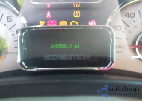 2008 Ford Expedition Eddie Bauer/King Ranch z USA, uszkodzony, nr VIN 1FMFU17558LA02077